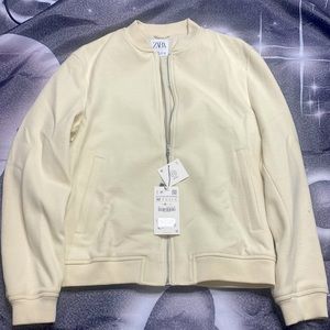 Zara jacket size Medium brand new